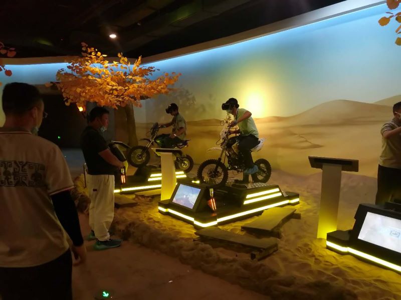 VR賽車游戲體驗(yàn)場景